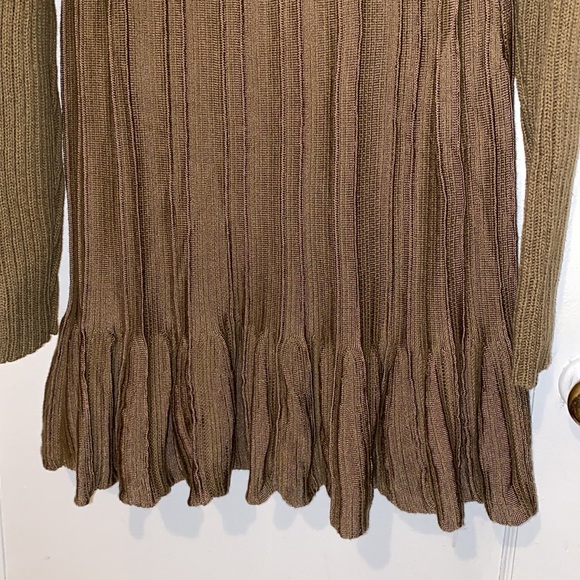 Free People Ribs and Ruffles knit long sleeve sweater - Picture 7 of 11